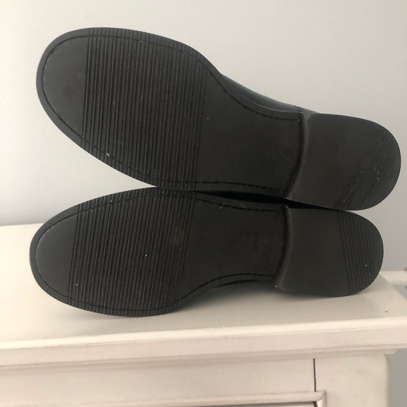 Cole Haan black and brown leather women’s boot - Picture 5 of 6